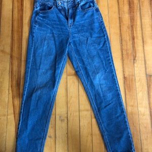 AE mom jeans
